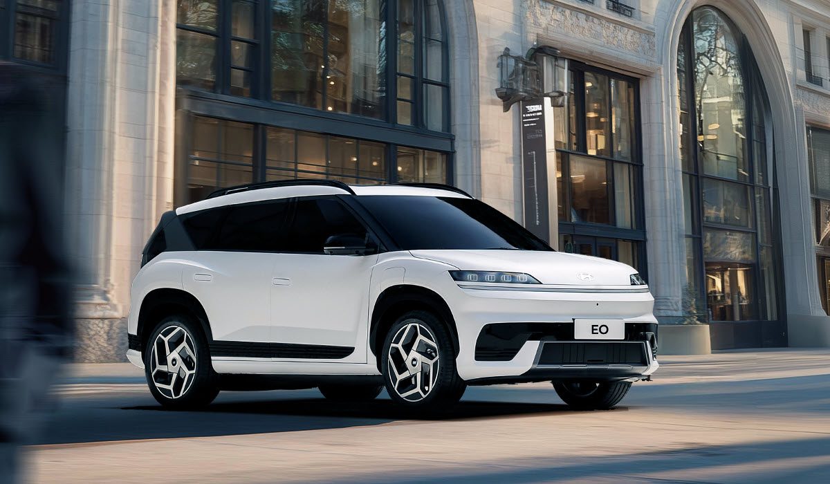 „Hyundai“ išleidžia savo pirmąjį elektromobilį, kurio kaina mažesnė nei 30 000 USD