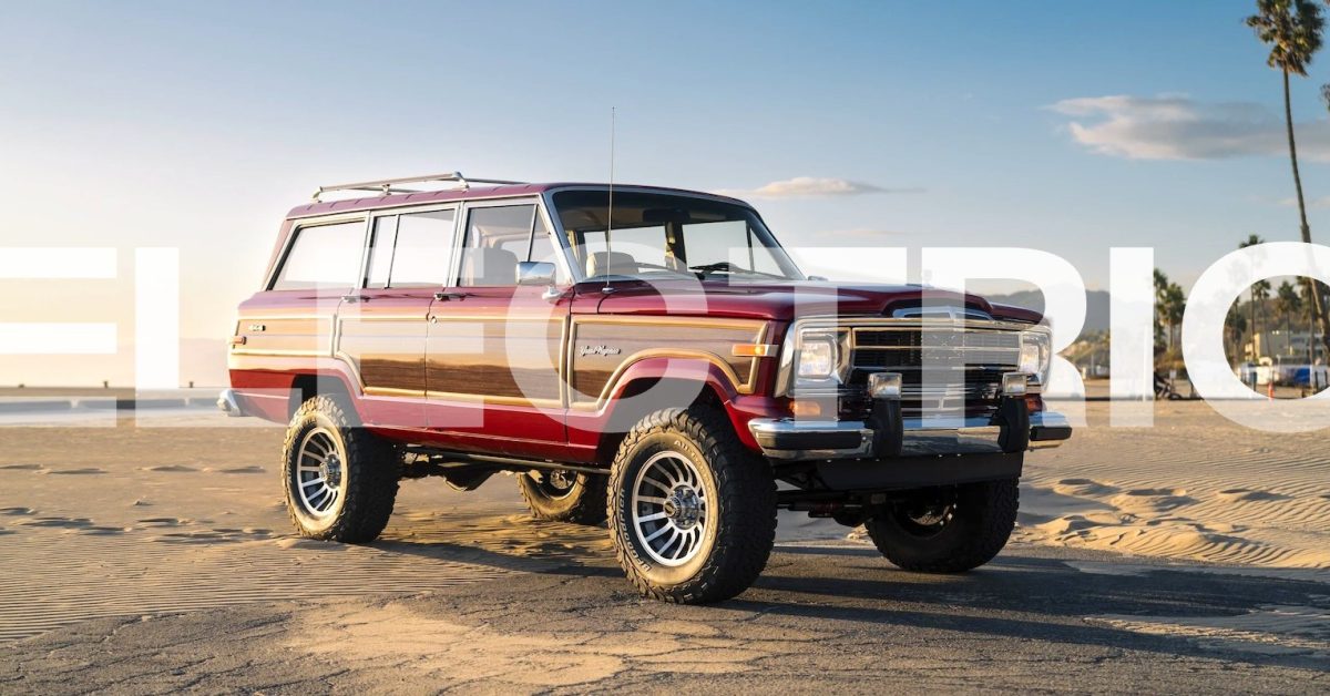 Klasikinis „Jeep Grand Wagoneer“ elektrinis pertvarkymas (vaizdo įrašas)