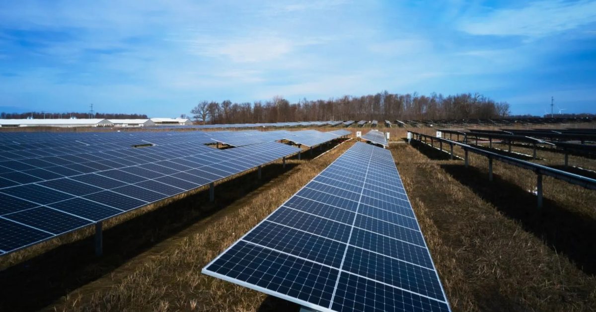 Indiana internete pristatė 150 MW saulės energijos fermą ir tai tik pradžia