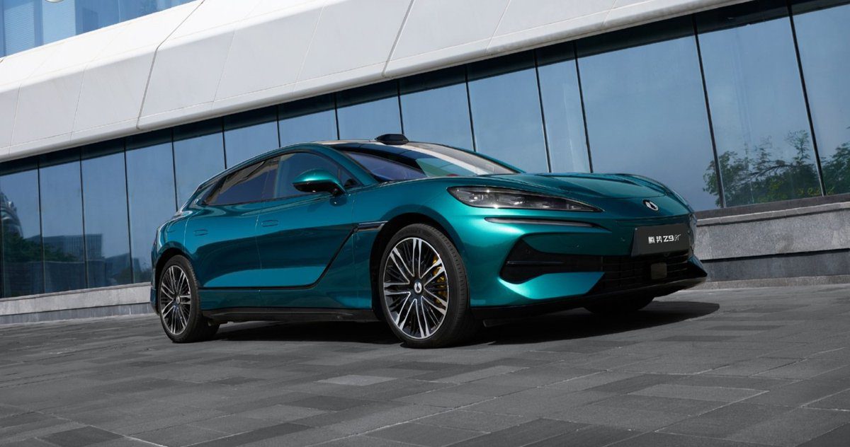 BYD šiais metais pristatys elektromobilius, kurių veikimo nuotolis didesnis nei 1000 km