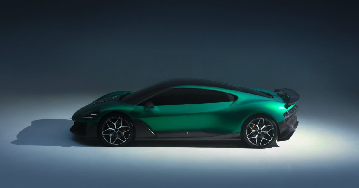 „Nebula Next“ dalyvauja prabangių elektromobilių lenktynėse su savo drąsiu „01 Concept“, kuris debiutavo CES