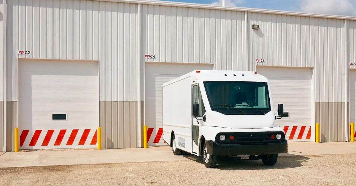Workhorse pakyla su pigesniu elektriniu furgonu