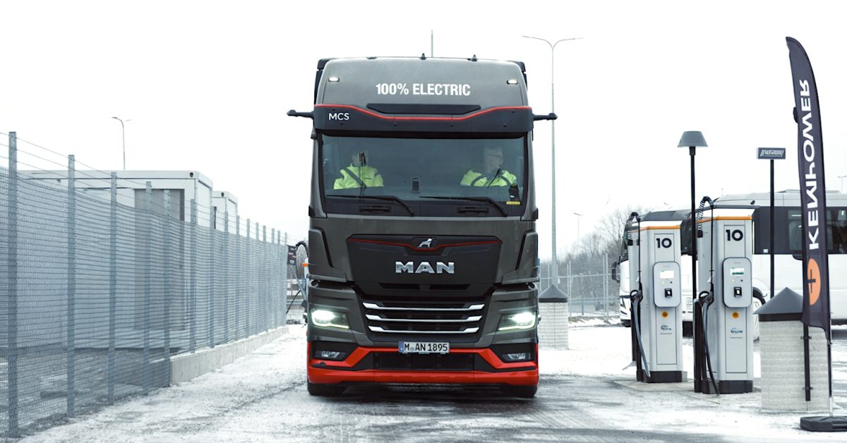 MAN Trucks demonstruoja megavatų įkrovimą stingdančiame šaltyje